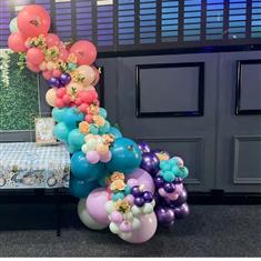 Organic Balloon Garland 