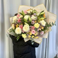 Grand Floral Harmony 