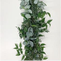Soft Ruscus, Eucalyptus Cinerea &amp; Parvifolia Garland